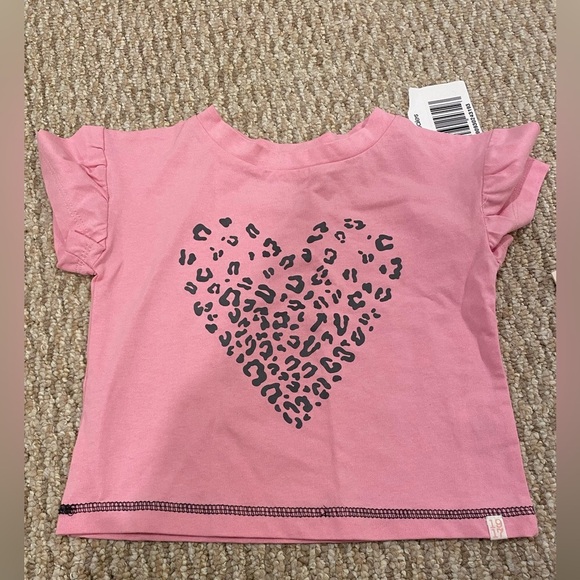 Sovereign Code Girls Size 2T Pink Shortsleeve Shirt with Animal Print Heart NWT - Picture 2 of 7